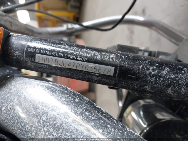 1993 HARLEY-DAVIDSON FLSTC 1HD1BJL47PY035678 Photo 9