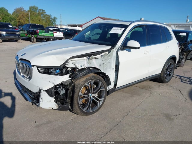 2024 BMW X5 5UX23EU05R9S43057 Photo 1