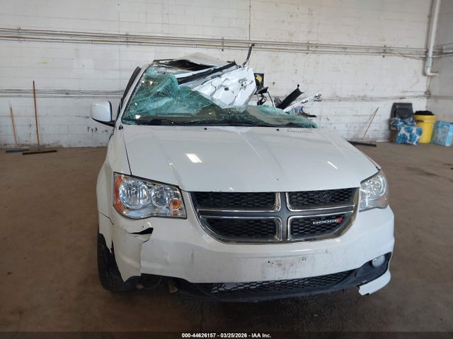Продажа на аукционе авто 2017 Dodge Grand Caravan Sxt, vin: 2C4RDGCGXHR730996, номер лота: 44626157