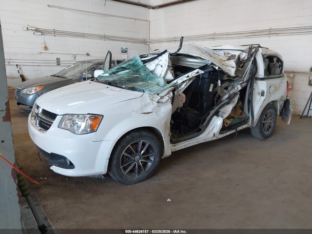 Продажа на аукционе авто 2017 Dodge Grand Caravan Sxt, vin: 2C4RDGCGXHR730996, номер лота: 44626157