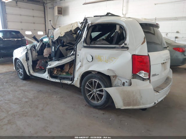 Продажа на аукционе авто 2017 Dodge Grand Caravan Sxt, vin: 2C4RDGCGXHR730996, номер лота: 44626157