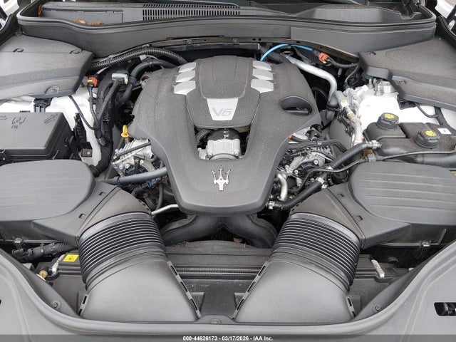 2021 MASERATI LEVANTE ZN661XUA7MX359652 Photo 9
