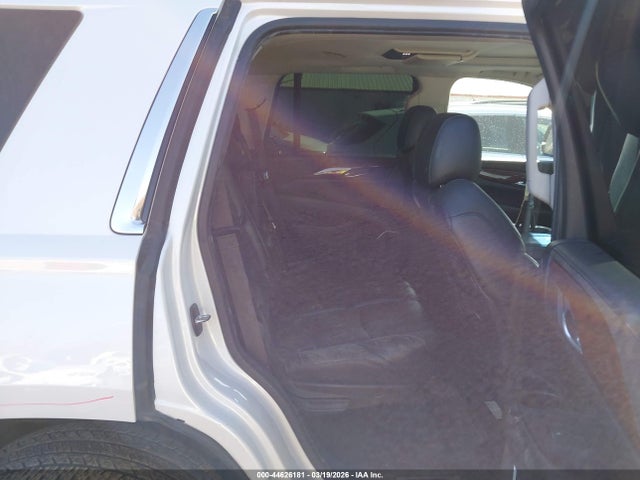 Продажа на аукционе авто 2016 Cadillac Escalade Premium Collection, vin: 1GYS4CKJ0GR402797, номер лота: 44626181