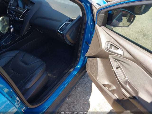 Продажа на аукционе авто 2016 Ford Focus Titanium, vin: 1FADP3N26GL387368, номер лота: 44626234