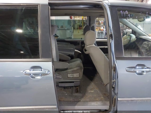 44626243 :رقم المزاد ، JM3LW28A340528830 vin ، 2004 Mazda Mpv Lx مزاد بيع