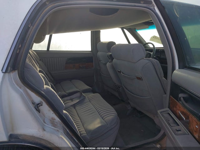 44626244 :رقم المزاد ، 1G4CW52L3R1626063 vin ، 1994 Buick Park Avenue مزاد بيع