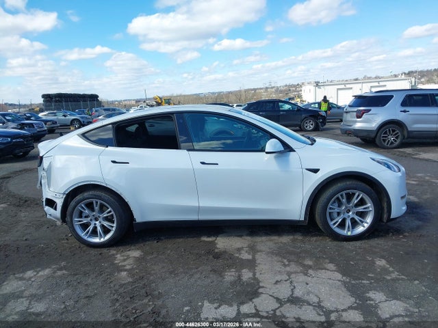 7SAYGDEE8PF605473 Tesla Model Y Awd/long Range Dual Motor All-wheel Drive