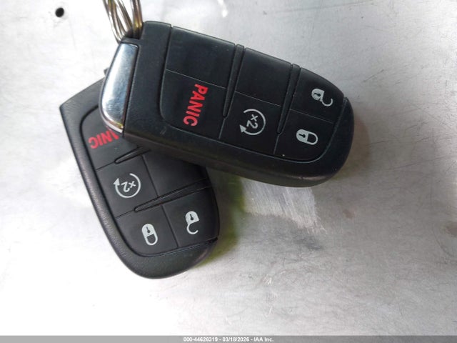 44626319 :رقم المزاد ، ZACCJBBT6GPE29306 vin ، 2016 Jeep Renegade Latitude مزاد بيع