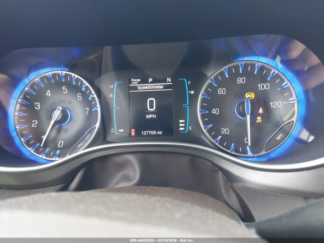 44626324 :رقم المزاد ، 2C4RC1BG5HR635084 vin ، 2017 Chrysler Pacifica Touring-l مزاد بيع