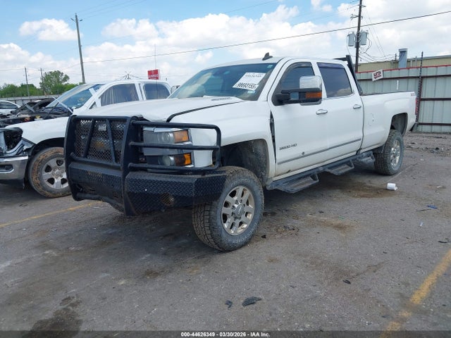 Aukcja sprzedaży 2015 Chevrolet Silverado 3500hd Ltz, vin: 1GC4K0E85FF671177, numer aukcji: 44626349