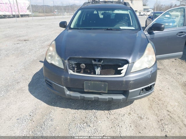 Продаж на аукціоні авто 2011 Subaru Outback 2.5i, vin: 4S4BRBAC9B3375935, номер лоту: 44626362
