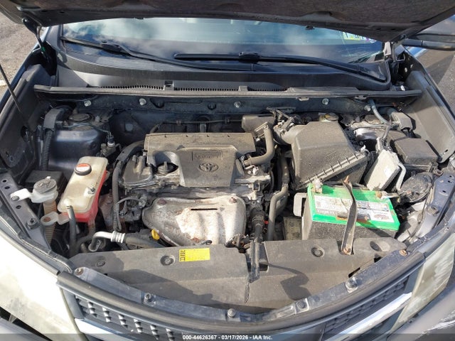 Toyota RAV4 LE 2014 JTMBFREV6ED080615 Image 10