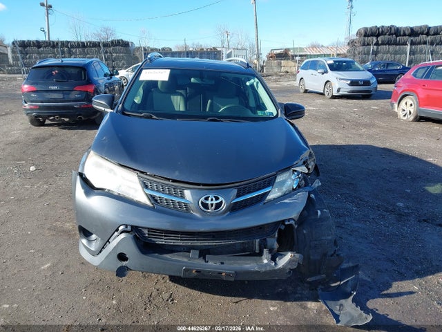Toyota RAV4 LE 2014 JTMBFREV6ED080615 Image 12