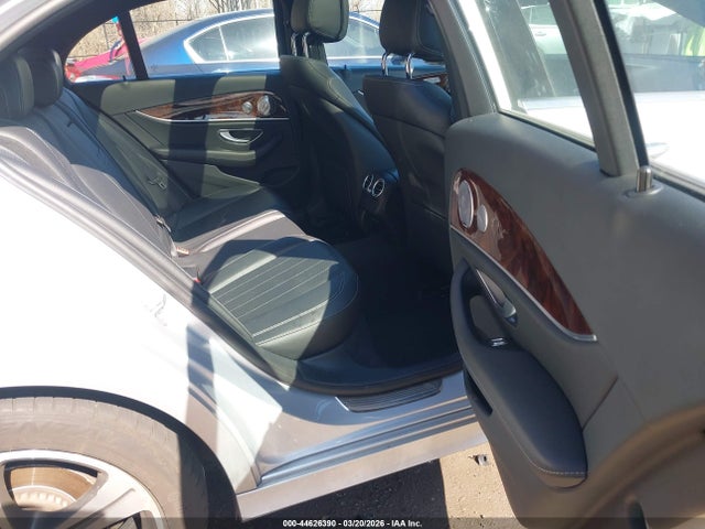 Aukcja sprzedaży 2017 Mercedes-benz E 300 4matic, vin: WDDZF4KB5HA234951, numer aukcji: 44626390