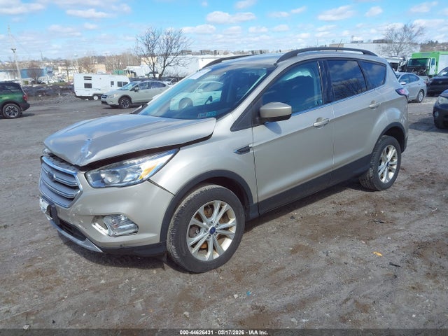 1FMCU9GDXJUD24948 Ford ESCAPE SE