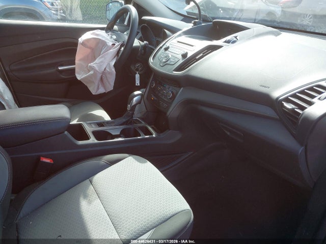 1FMCU9GDXJUD24948 Ford ESCAPE SE