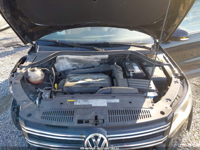 Продажа на аукционе авто 2017 Volkswagen Tiguan 2.0t/2.0t S, vin: WVGAV7AX1HK029884, номер лота: 44626433