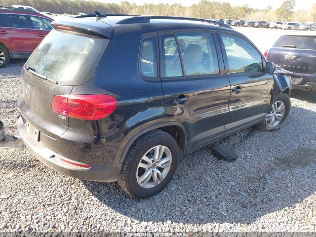 Продажа на аукционе авто 2017 Volkswagen Tiguan 2.0t/2.0t S, vin: WVGAV7AX1HK029884, номер лота: 44626433