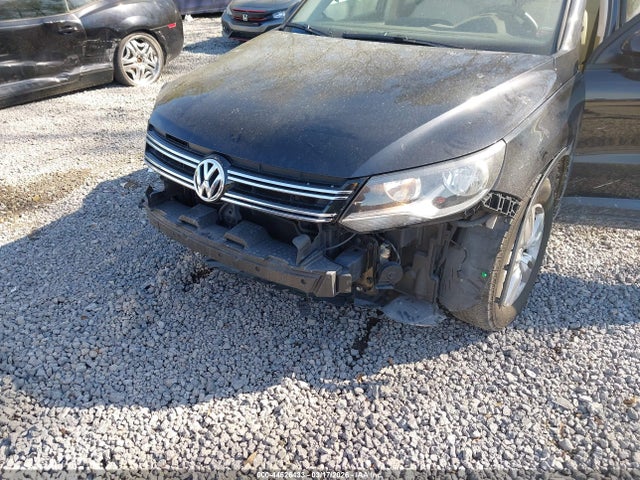 Продажа на аукционе авто 2017 Volkswagen Tiguan 2.0t/2.0t S, vin: WVGAV7AX1HK029884, номер лота: 44626433