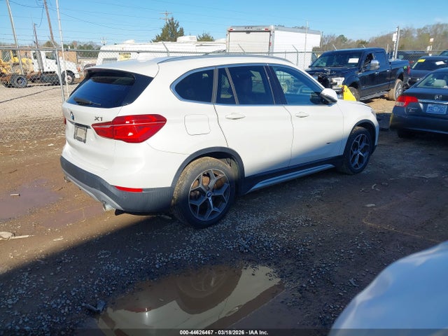 2016 BMW X1 WBXHT3C37GP881608 Photo 3