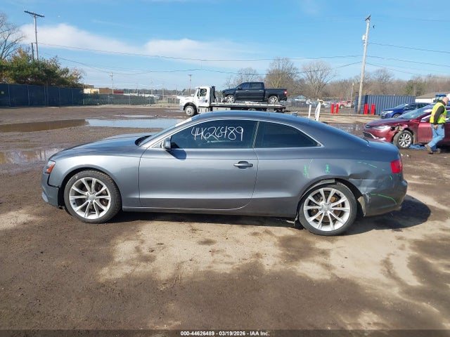 Продажа на аукционе авто 2013 Audi A5 2.0t Premium, vin: WAULFAFR9DA062470, номер лота: 44626489