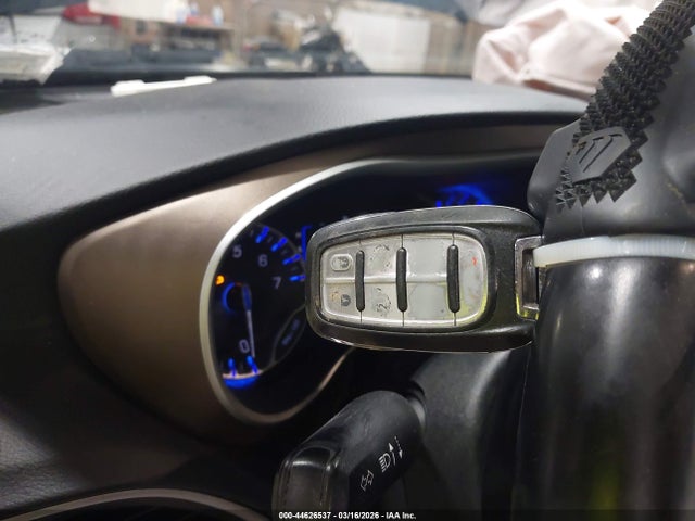 Продажа на аукционе авто 2019 Chrysler Pacifica Touring L, vin: 2C4RC1BG1KR645201, номер лота: 44626537