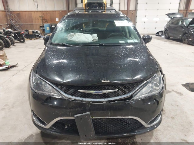 Продажа на аукционе авто 2019 Chrysler Pacifica Touring L, vin: 2C4RC1BG1KR645201, номер лота: 44626537