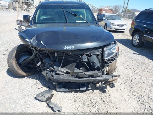 1C4RJFAG5GC456488 Jeep Grand Cherokee Laredo