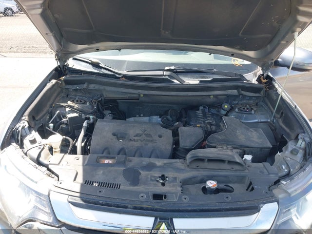 2017 MITSUBISHI OUTLANDER JA4AD3A31HZ061362 Photo 9