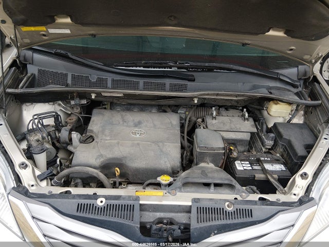 Продажа на аукционе авто 2016 Toyota Sienna Xle 7 Passenger, vin: 5TDDK3DC8GS138796, номер лота: 44626585