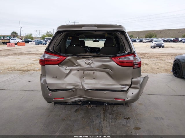 Продажа на аукционе авто 2016 Toyota Sienna Xle 7 Passenger, vin: 5TDDK3DC8GS138796, номер лота: 44626585