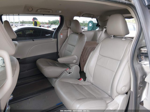 Продажа на аукционе авто 2016 Toyota Sienna Xle 7 Passenger, vin: 5TDDK3DC8GS138796, номер лота: 44626585