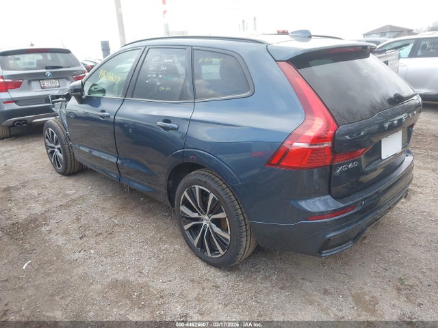 2023 VOLVO XC60 YV4062RX8P1278916 Photo 2