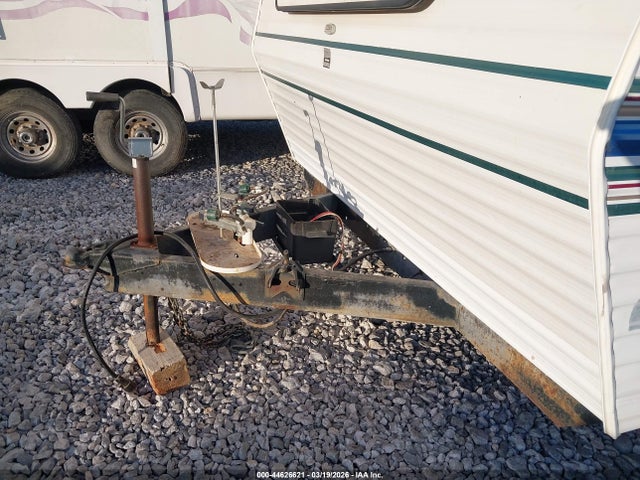 44626621 :رقم المزاد ، 4X4TCKC29XK082137 vin ، 1999 Forest River Other مزاد بيع