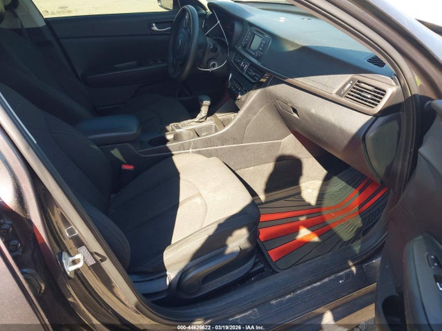 Продаж на аукціоні авто 2017 Kia Optima Lx, vin: KNAGT4L39H5179198, номер лоту: 44626622