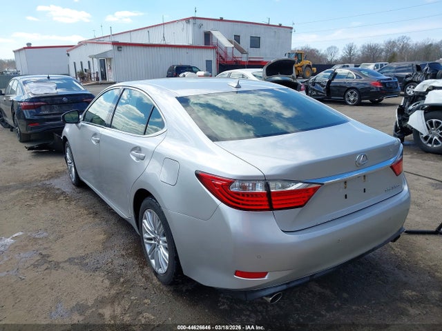 2013 LEXUS ES 350 JTHBK1GG2D2078123 Photo 2
