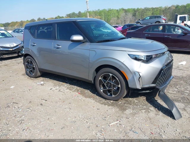 44626684 :رقم المزاد ، KNDJ33AU8S7957162 vin ، 2025 Kia Soul Ex مزاد بيع