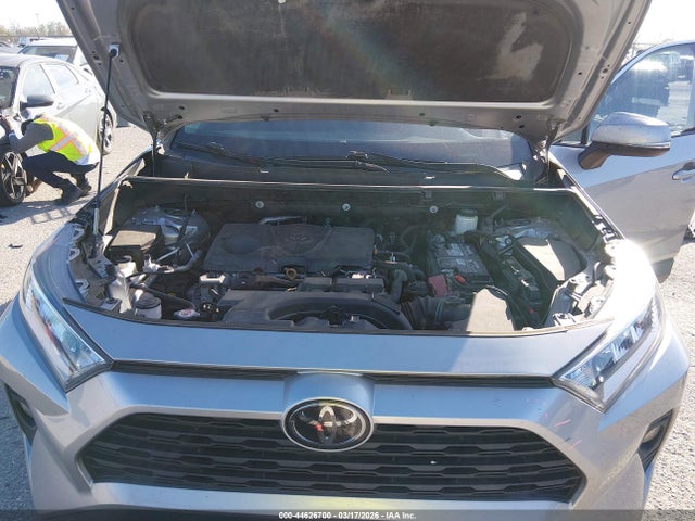 2020 TOYOTA RAV4 2T3W1RFVXLC074493 Photo 9