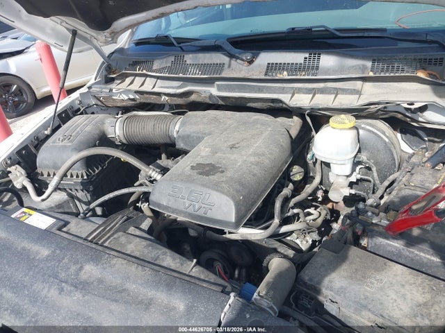44626705 :رقم المزاد ، 1C6RR6FGXJS349975 vin ، 2018 Ram 1500 Tradesman  4x2 6'4 Box مزاد بيع