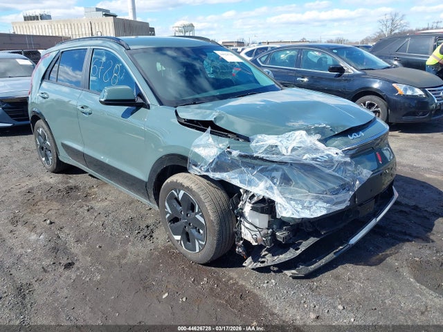 44626728 :رقم المزاد ، KNDCR3L13S5137173 vin ، 2025 Kia Niro Ev Wind مزاد بيع