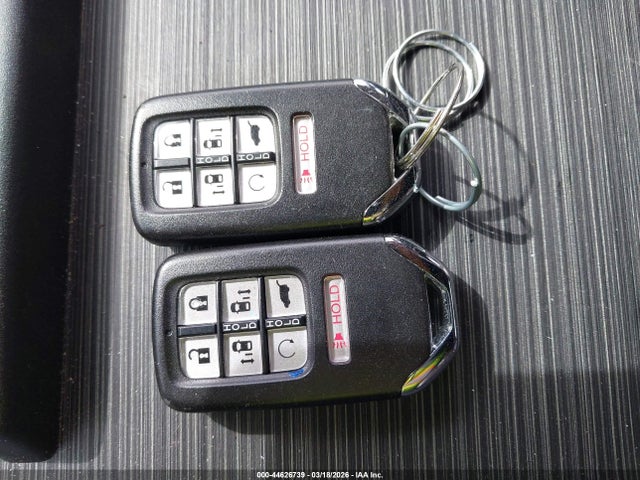 Honda Odyssey Elite 2018 5FNRL6H97JB026098 Image 11