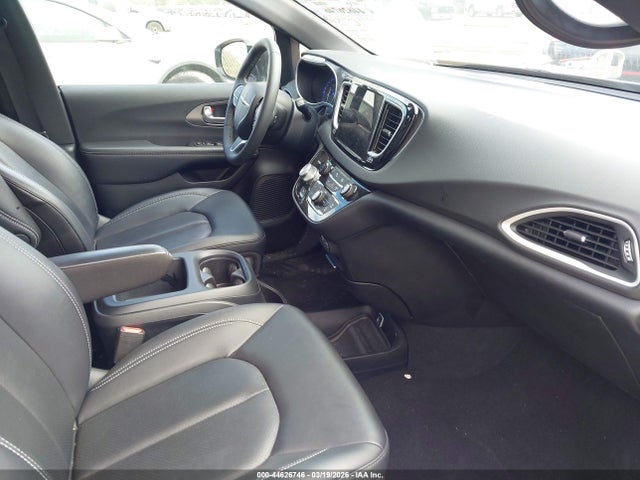 2025 Chrysler Voyager Lx მანქანა იყიდება აუქციონზე, vin: 2C4RC1CG2SR571267, აუქციონის ნომერი: 44626746