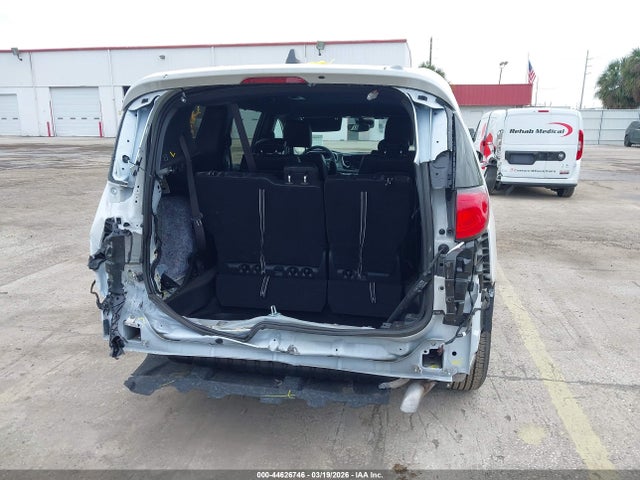 2025 Chrysler Voyager Lx მანქანა იყიდება აუქციონზე, vin: 2C4RC1CG2SR571267, აუქციონის ნომერი: 44626746