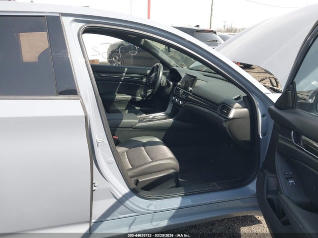 Продаж на аукціоні авто 2022 Honda Accord Hybrid Sport, vin: 1HGCV3F22NA000867, номер лоту: 44626752