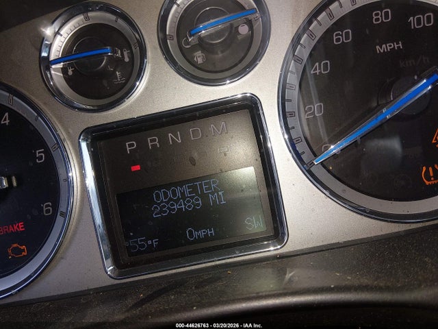 44626763 :رقم المزاد ، 1GYS4CEF6BR155589 vin ، 2011 Cadillac Escalade Premium مزاد بيع