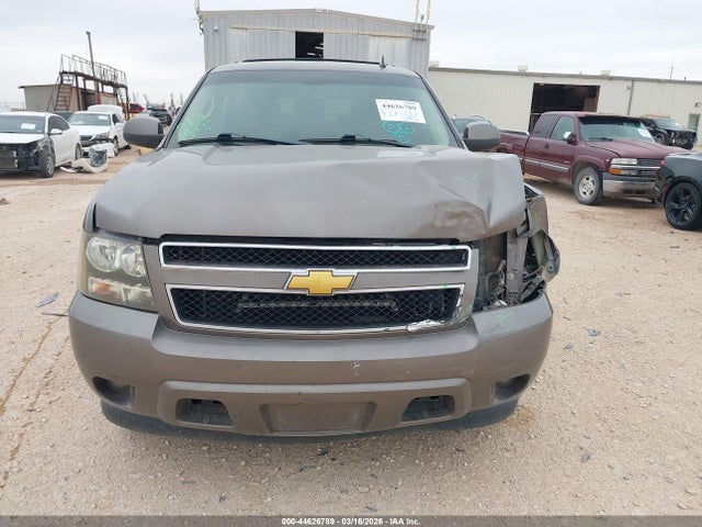 2011 Chevrolet Tahoe Ls მანქანა იყიდება აუქციონზე, vin: 1GNSCAE0XBR165039, აუქციონის ნომერი: 44626789
