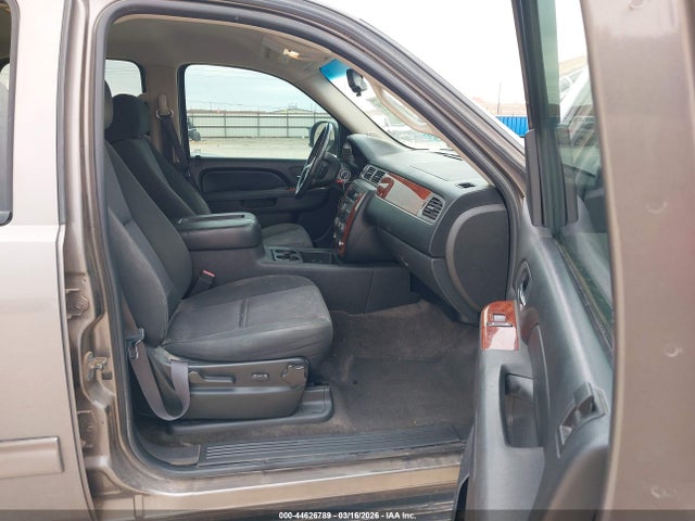 2011 Chevrolet Tahoe Ls მანქანა იყიდება აუქციონზე, vin: 1GNSCAE0XBR165039, აუქციონის ნომერი: 44626789