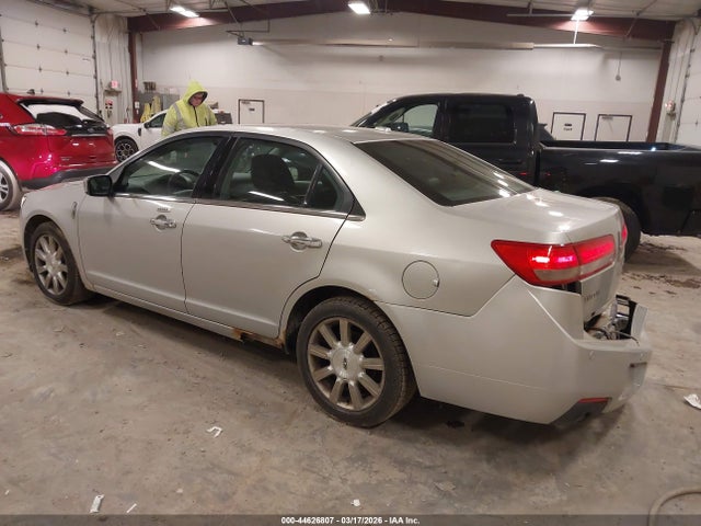 2010 LINCOLN MKZ 3LNHL2GC2AR605866 Photo 2