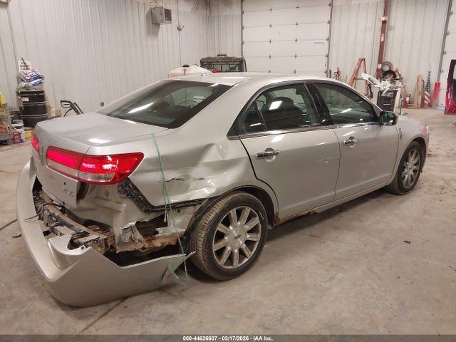 2010 LINCOLN MKZ 3LNHL2GC2AR605866 Photo 3