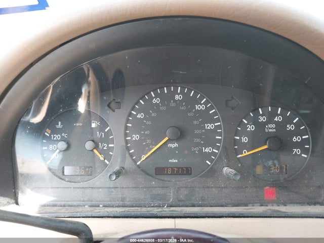 2005 Mercedes-benz Ml 350 4matic მანქანა იყიდება აუქციონზე, vin: 4JGAB57E65A546828, აუქციონის ნომერი: 44626808